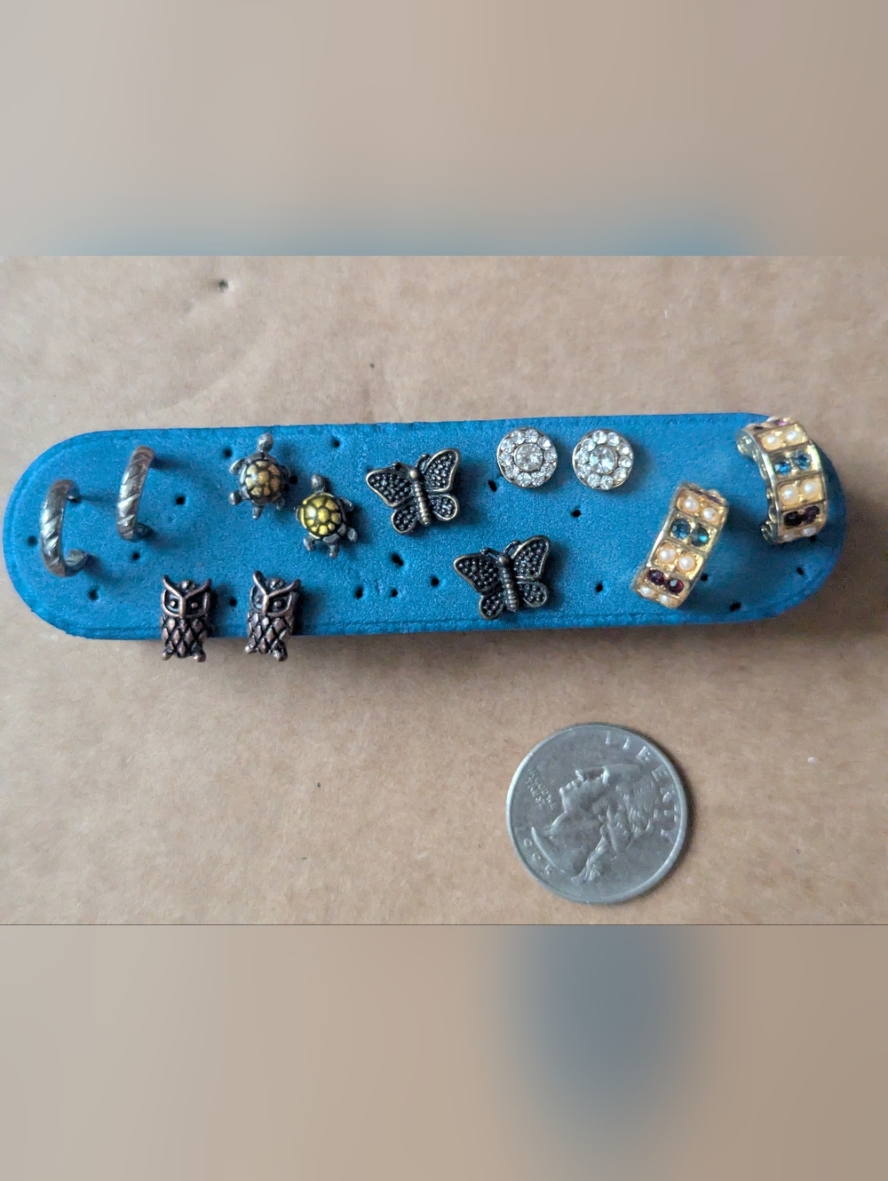 Earrings Lot, Pre-owned. Custom